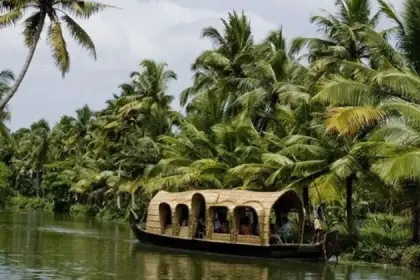 houseboats